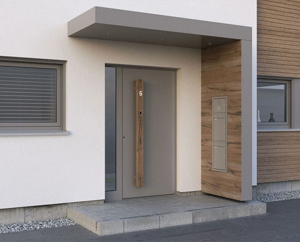 Eine Person bedient Smarthome am Handy