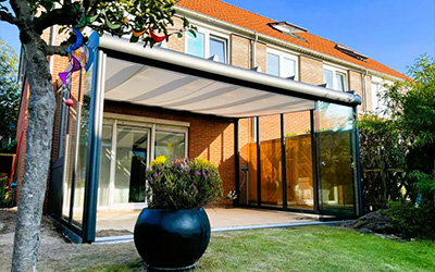 Terrassenüberdachung mit Markise