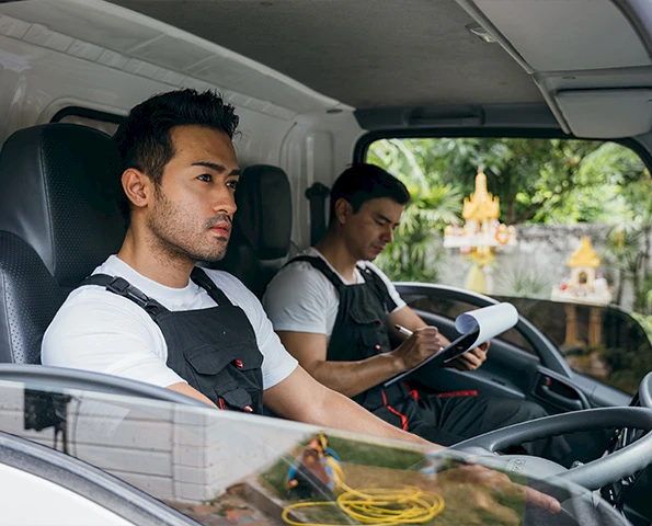 Fachgerechte Lieferung von Bauelementen für Wintergärten und Terrassendächer durch erfahrene Monteure.